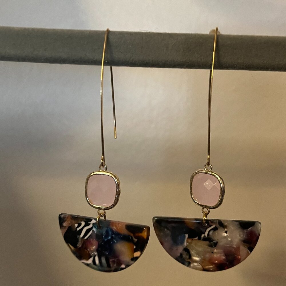 Eye Candy Los Angeles gold wire frame earrings pink quartz stone mixed resin